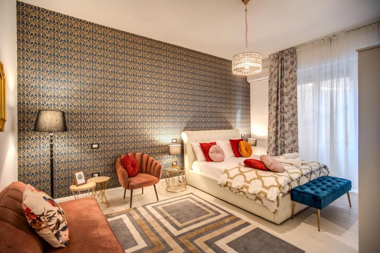 Aweshomeitaly - White Mirrors Apartment Pisa Exterior foto