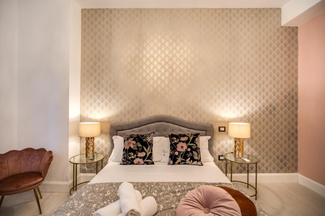 Aweshomeitaly - White Mirrors Apartment Pisa Exterior foto