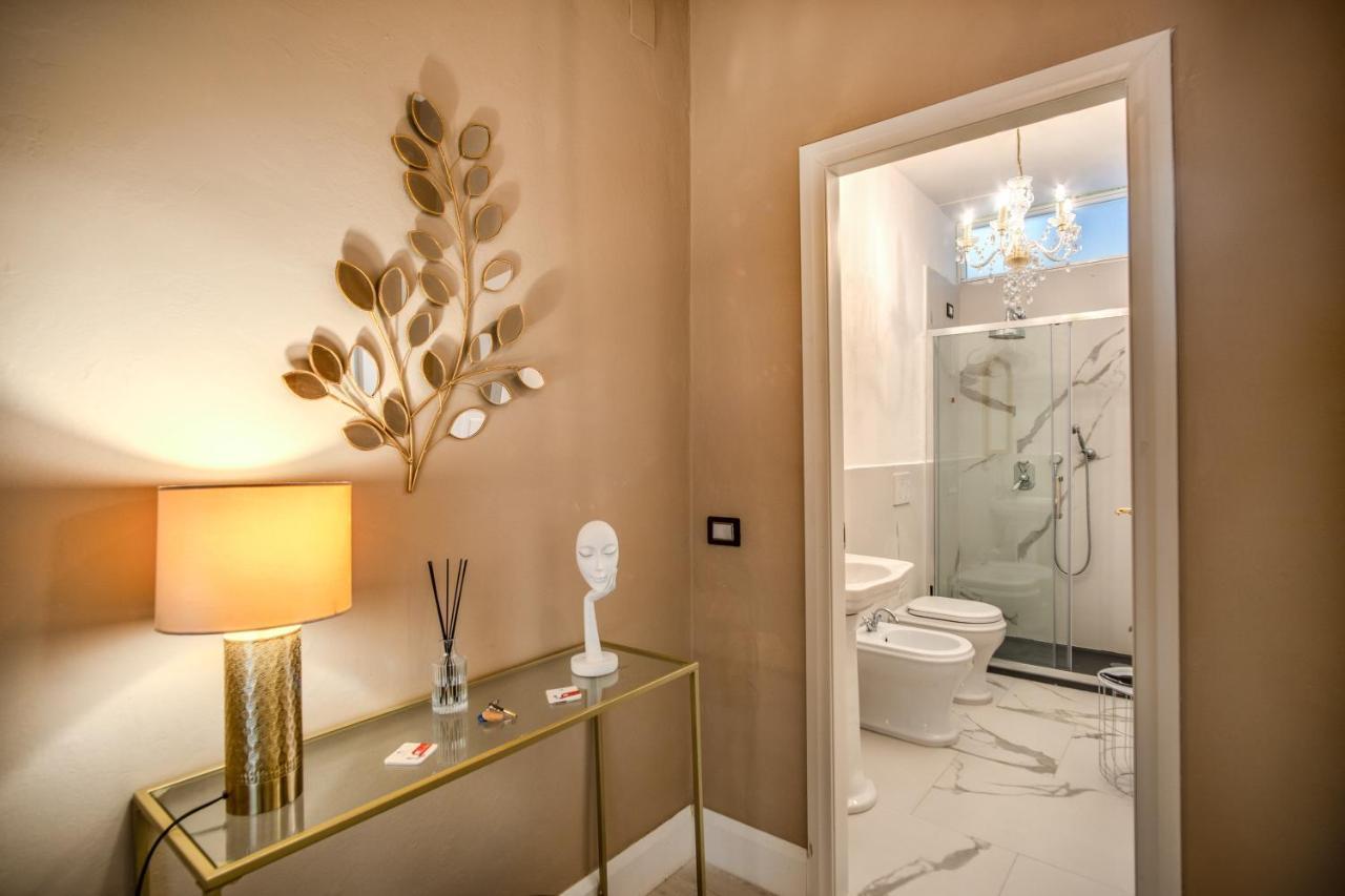 Aweshomeitaly - White Mirrors Apartment Pisa Exterior foto